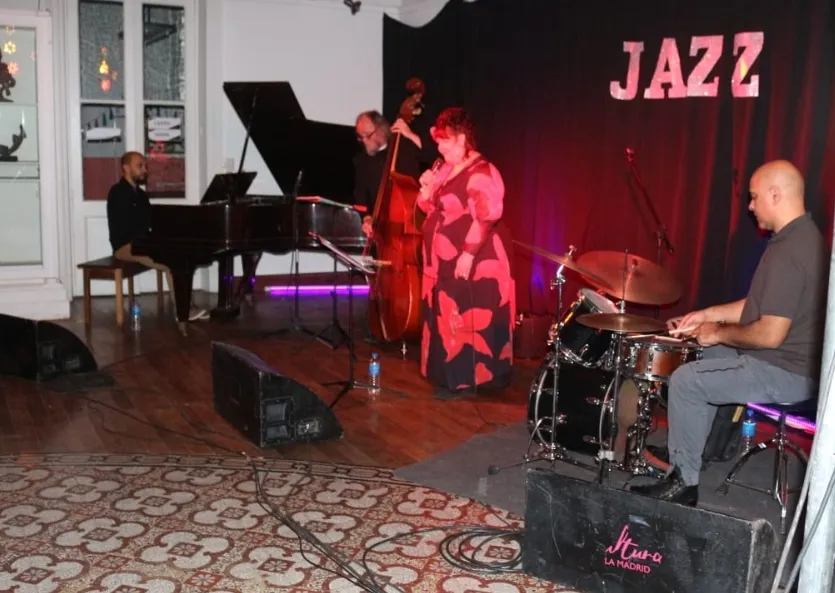 Screenshot_20250616-072425_WhatsApp