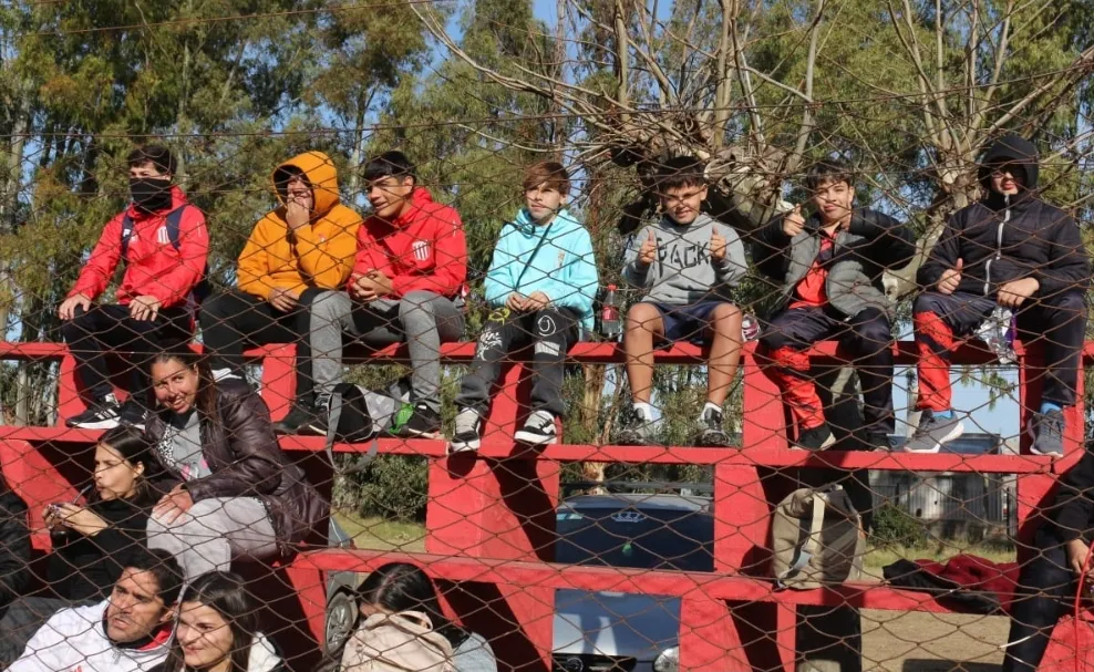 Screenshot_20240618-003910_WhatsApp