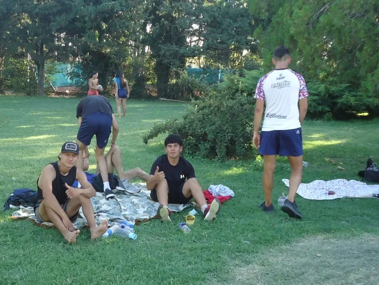 Screenshot_20240121-034952_Photos