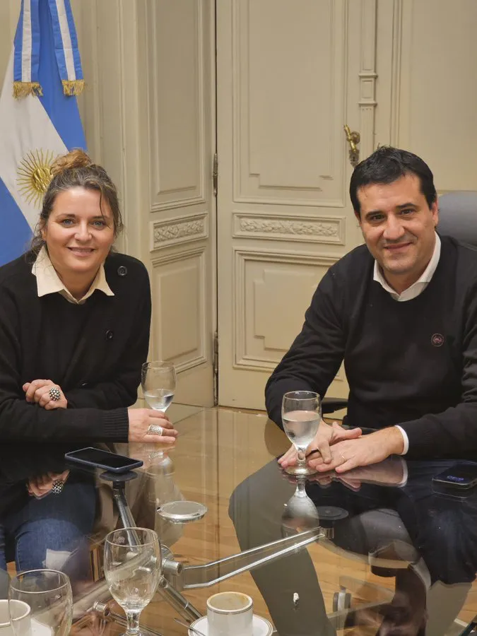 imagen senadores UCR