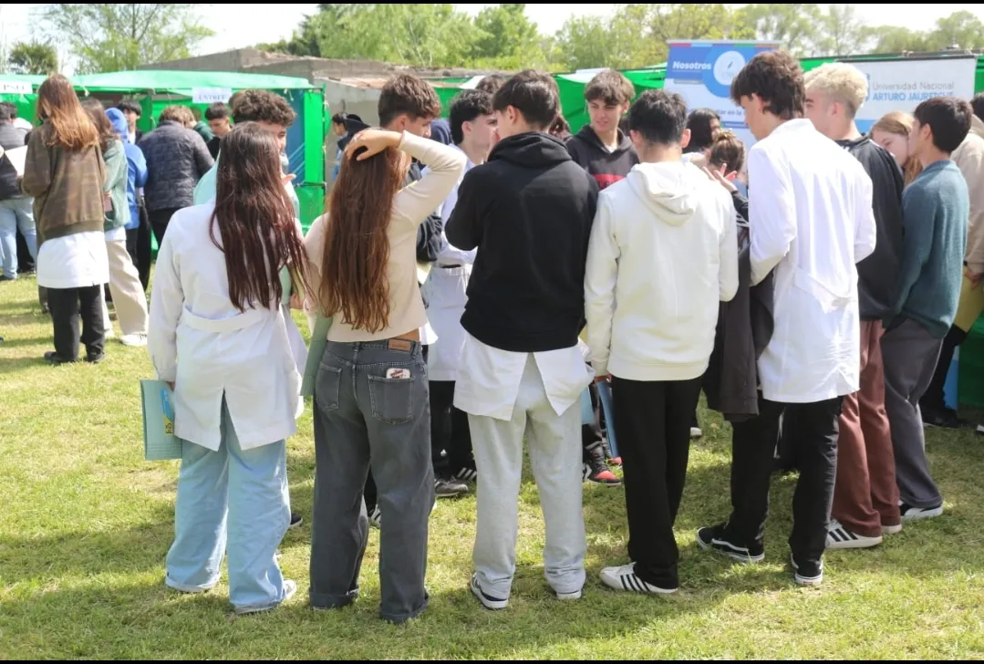 Screenshot_20251010-072157_WhatsApp