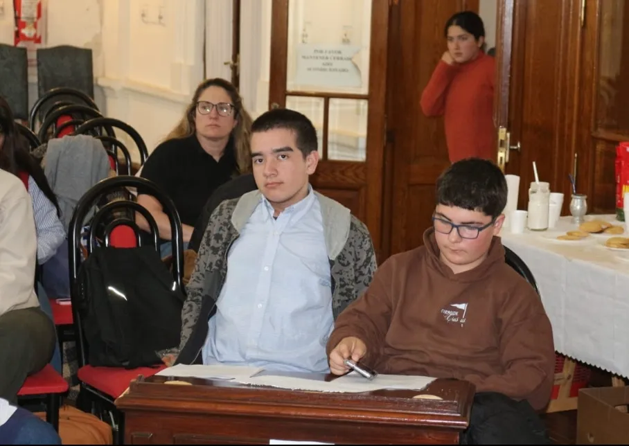 Screenshot_20250927-050736_WhatsApp