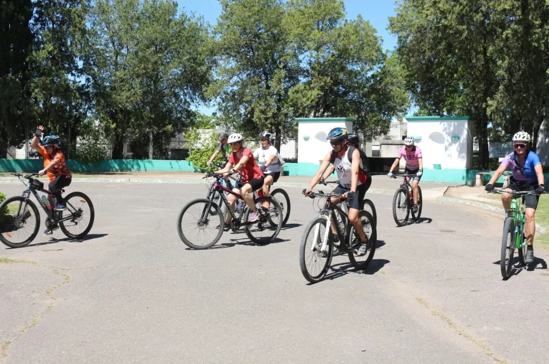 Screenshot_20251102_065520_WhatsApp