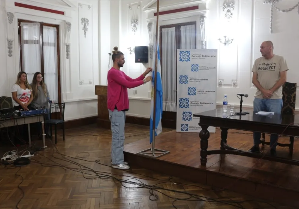 Screenshot_20240614-005506_WhatsApp