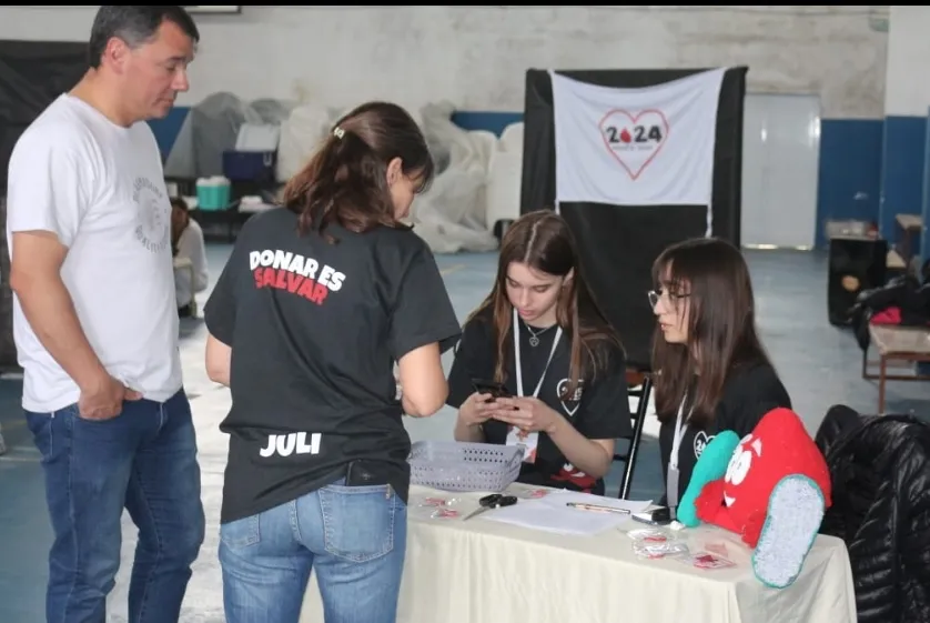 Screenshot_20250927-050515_WhatsApp