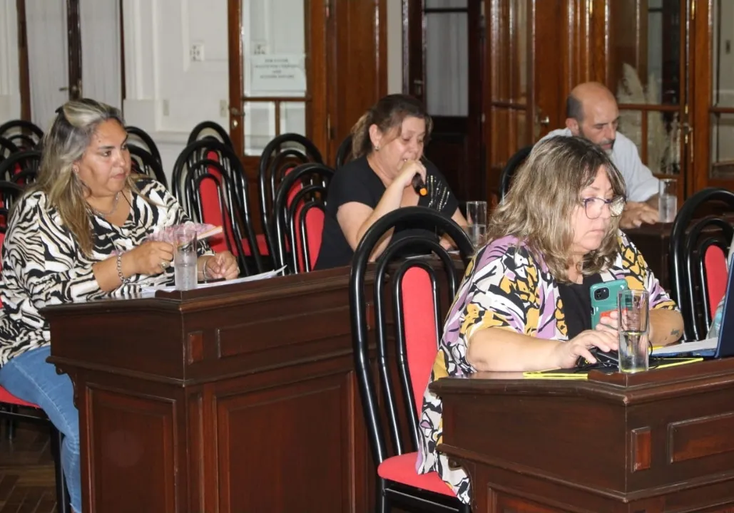 Screenshot_20231228-054919_WhatsApp