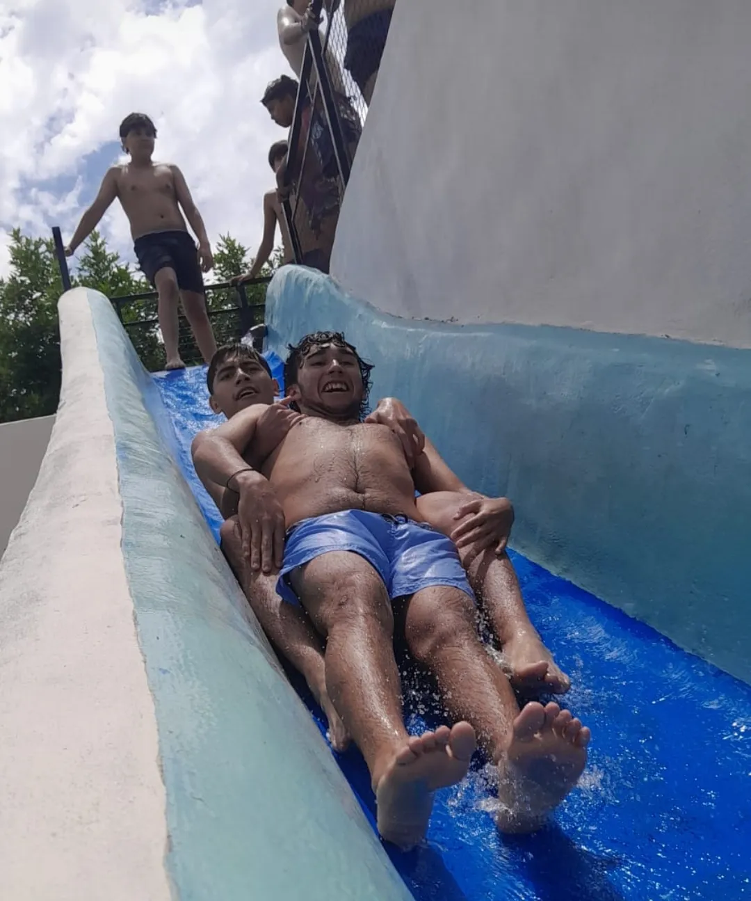 Screenshot_20251206_072139_WhatsApp