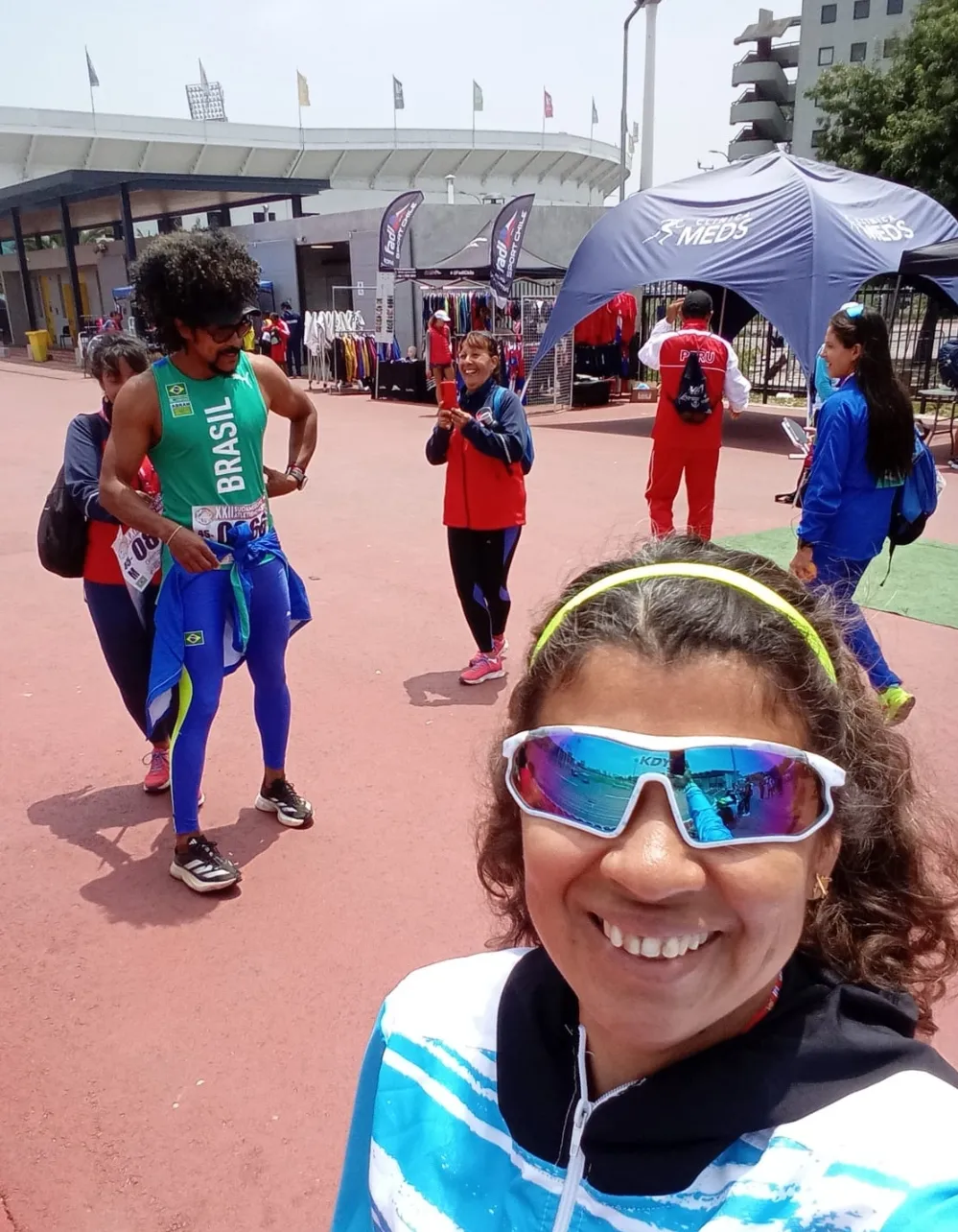 Screenshot_20251127_065937_WhatsApp