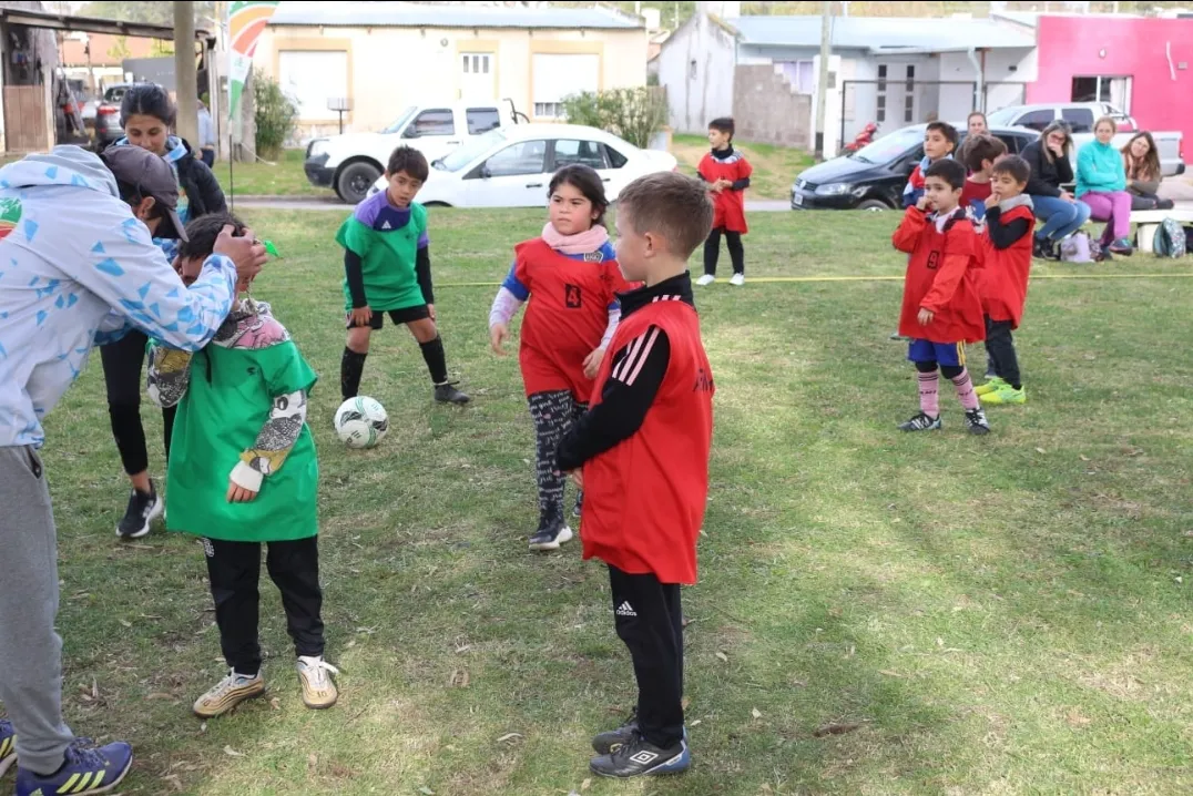 Screenshot_20240618-003358_WhatsApp