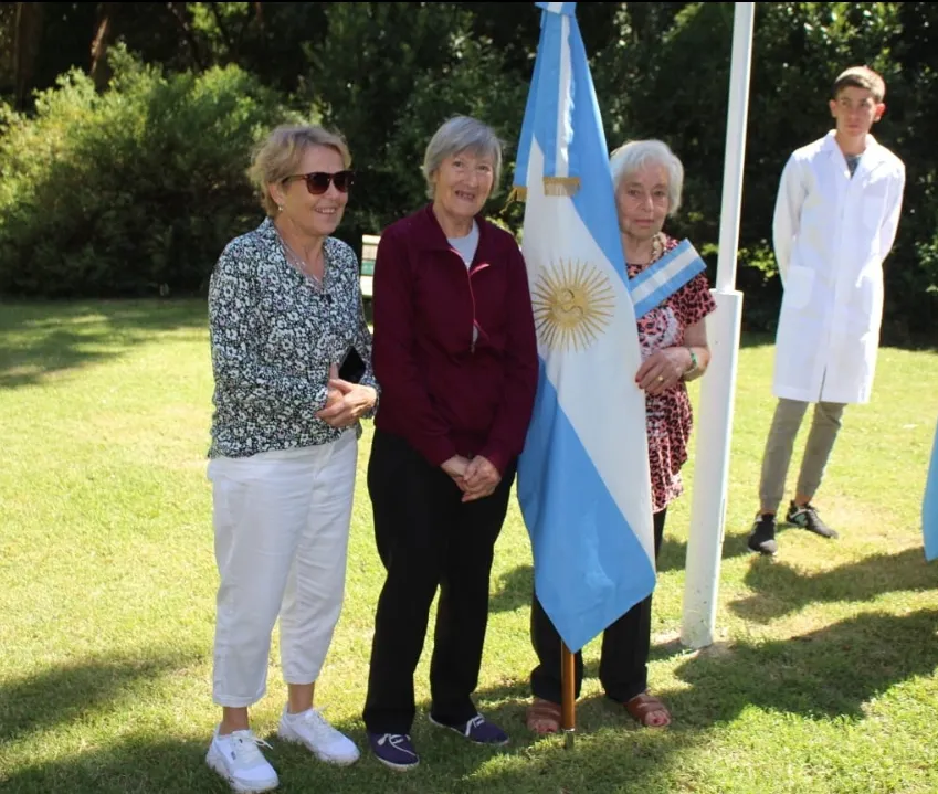 Screenshot_20240215-011624_WhatsApp