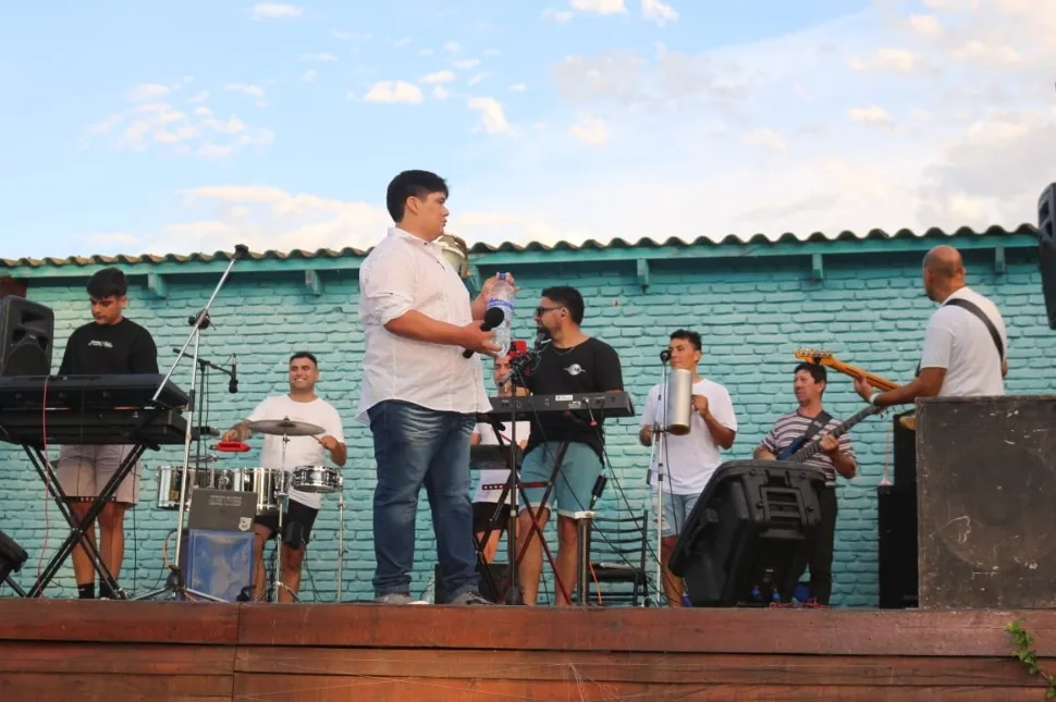 Screenshot_20250203-013538_WhatsApp