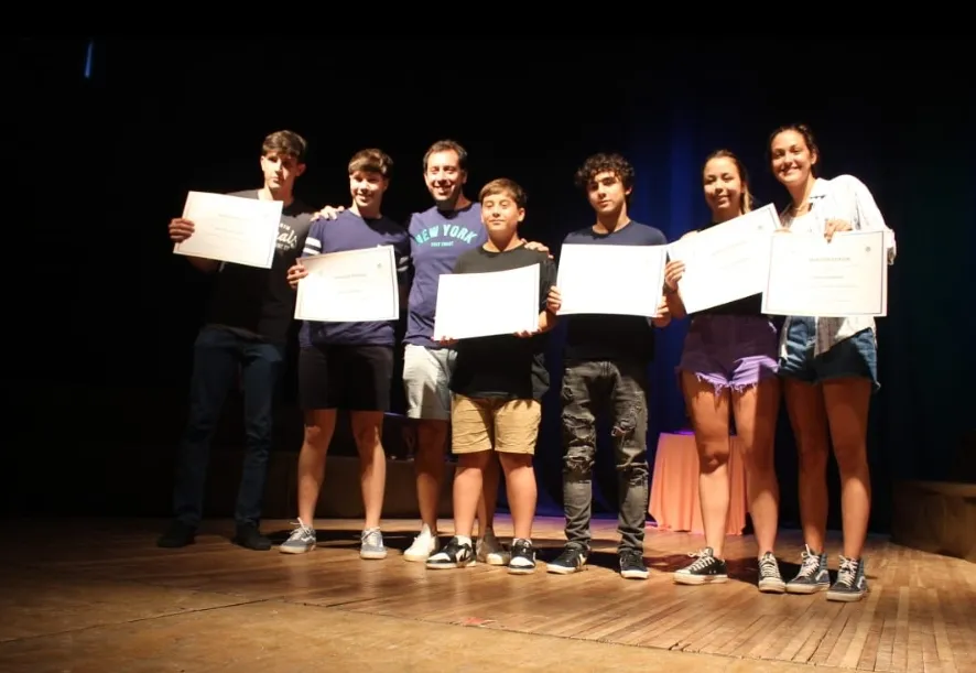 Screenshot_20231231-065513_WhatsApp