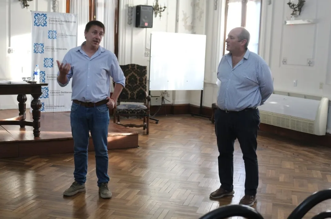 Screenshot_20251205_074228_WhatsApp