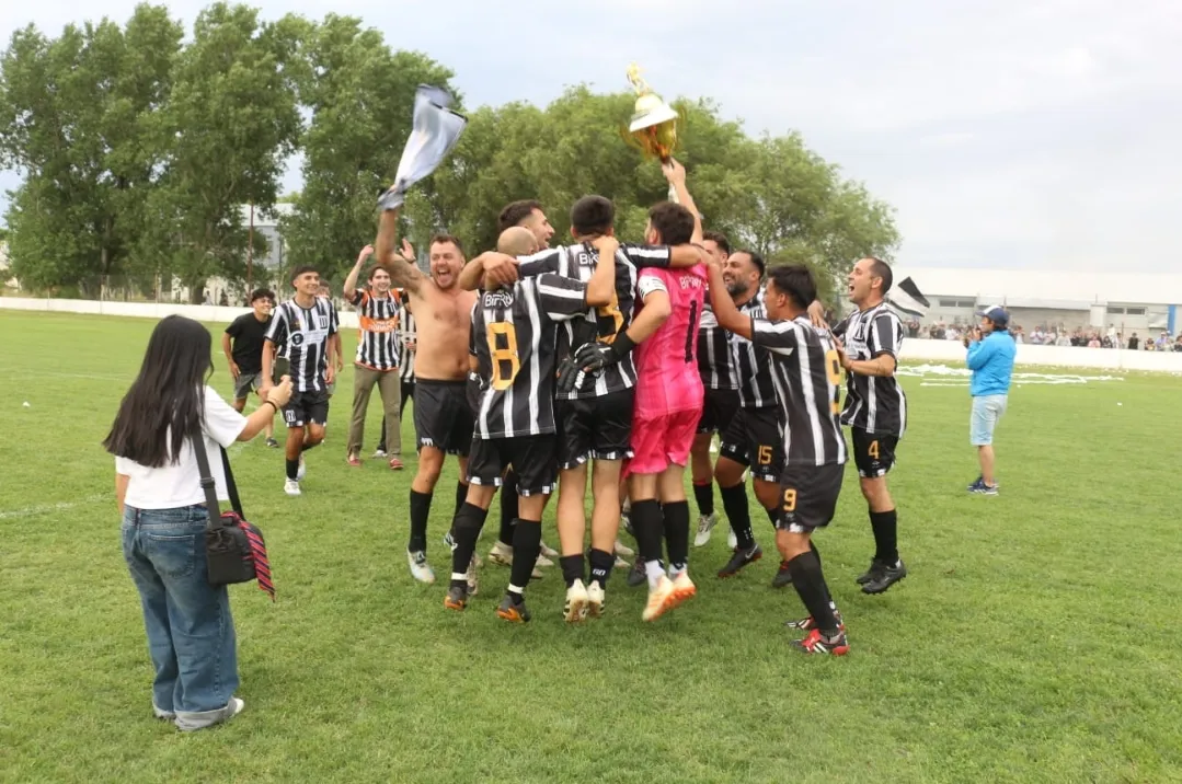 Screenshot_20251215_071124_WhatsApp