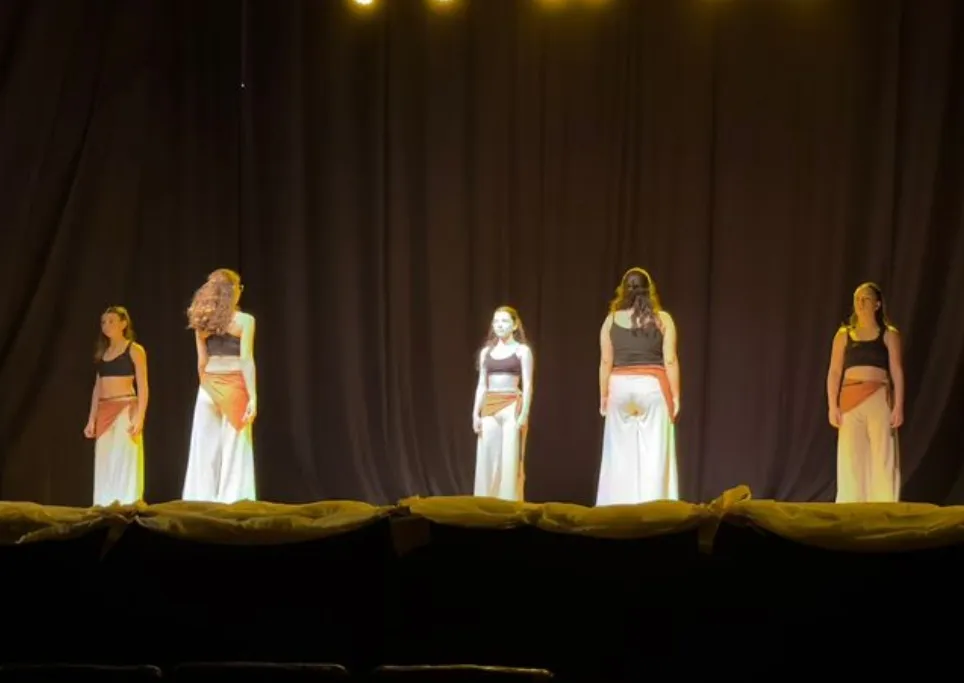 Screenshot_20251110_065951_WhatsApp