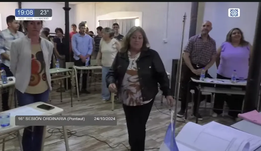 Screenshot_20241025-064146_YouTube