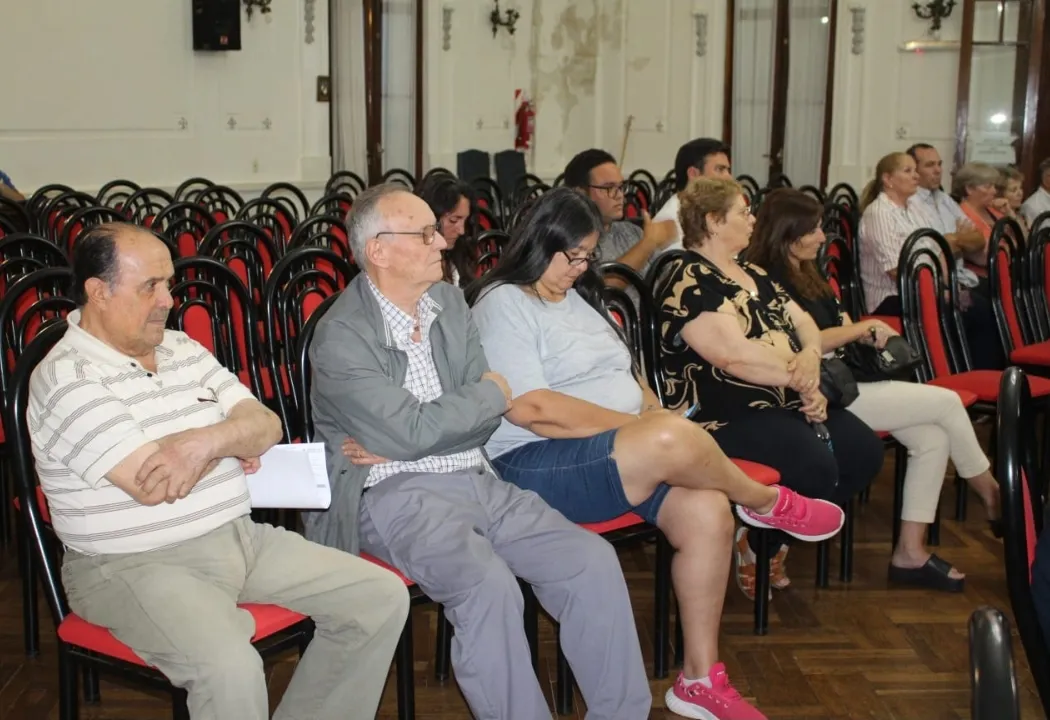 Screenshot_20231228-054801_WhatsApp