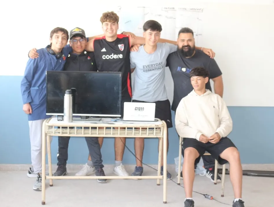 Screenshot_20251119_065720_WhatsApp