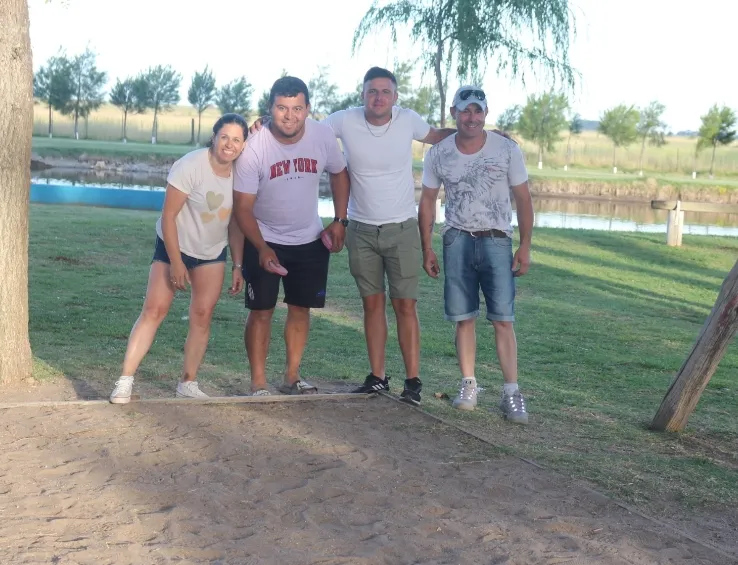 Screenshot_20250119-231344_Photos