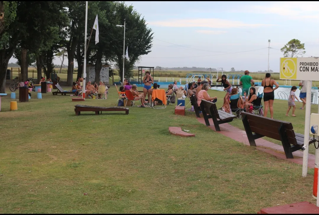 Screenshot_20250124-015505_Photos