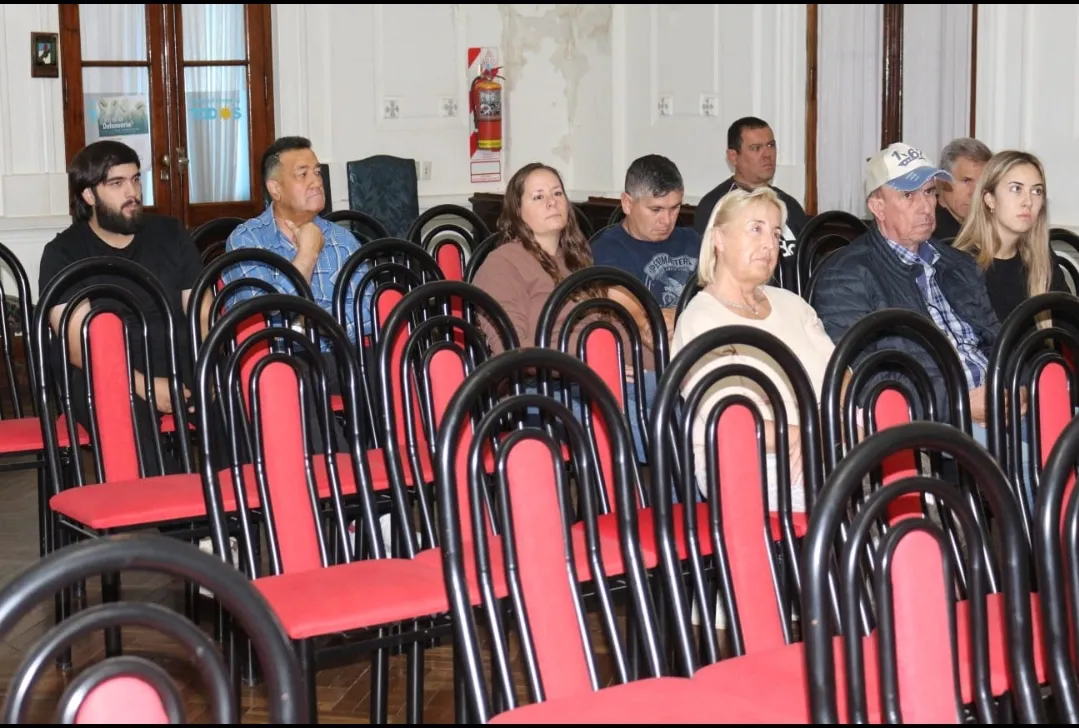 Screenshot_20241208-061832_WhatsApp