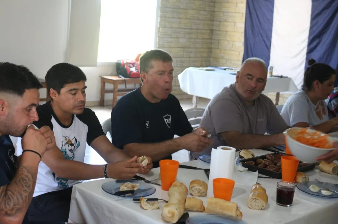 Screenshot_20251206_071831_WhatsApp