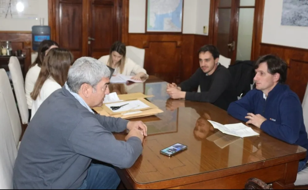 Screenshot_20250830-072624_WhatsApp