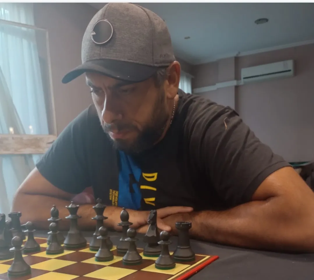 Screenshot_20250115-063549_WhatsApp