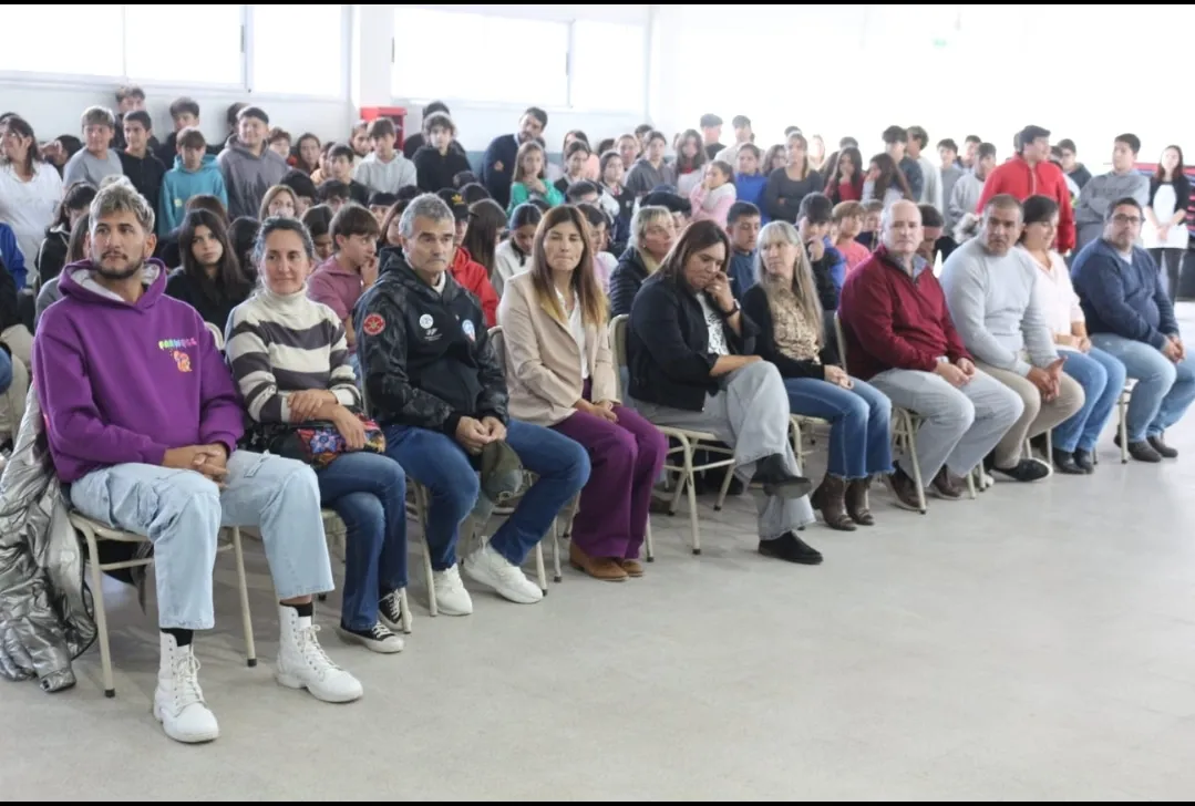 Screenshot_20250404-070908_WhatsApp