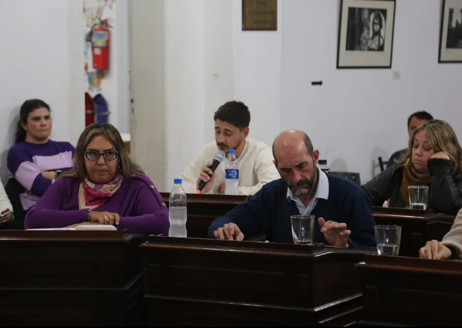 Screenshot_20250613-061444_WhatsApp