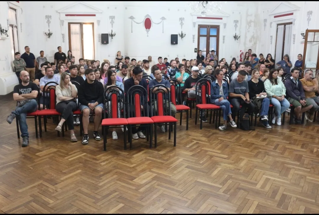 Screenshot_20250227-065700_WhatsApp