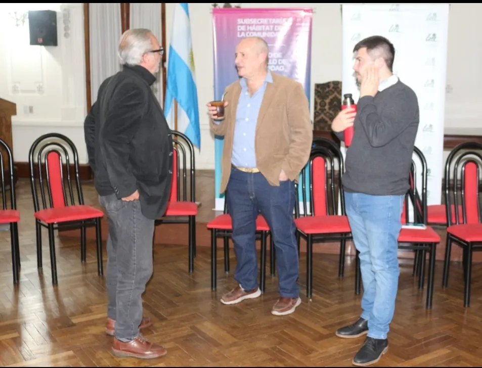 Screenshot_20250606-071225_WhatsApp