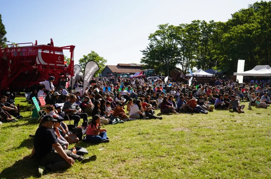 Screenshot_20251117_072138_WhatsApp