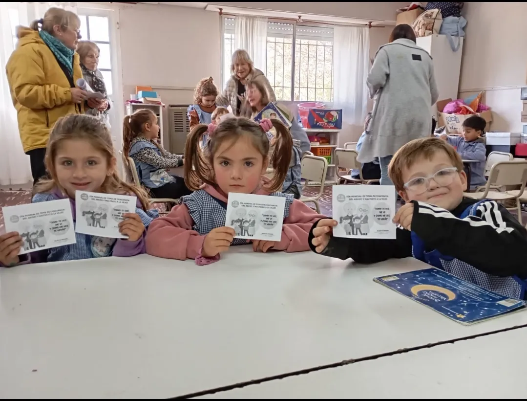 Screenshot_20250613-055543_WhatsApp