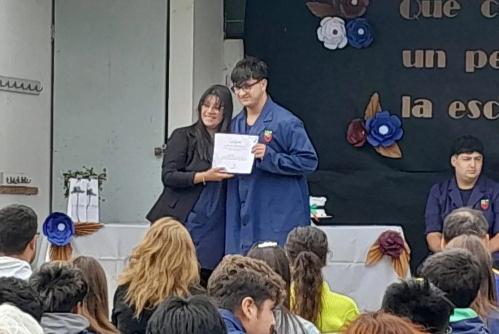 Screenshot_20231219-000308_WhatsApp