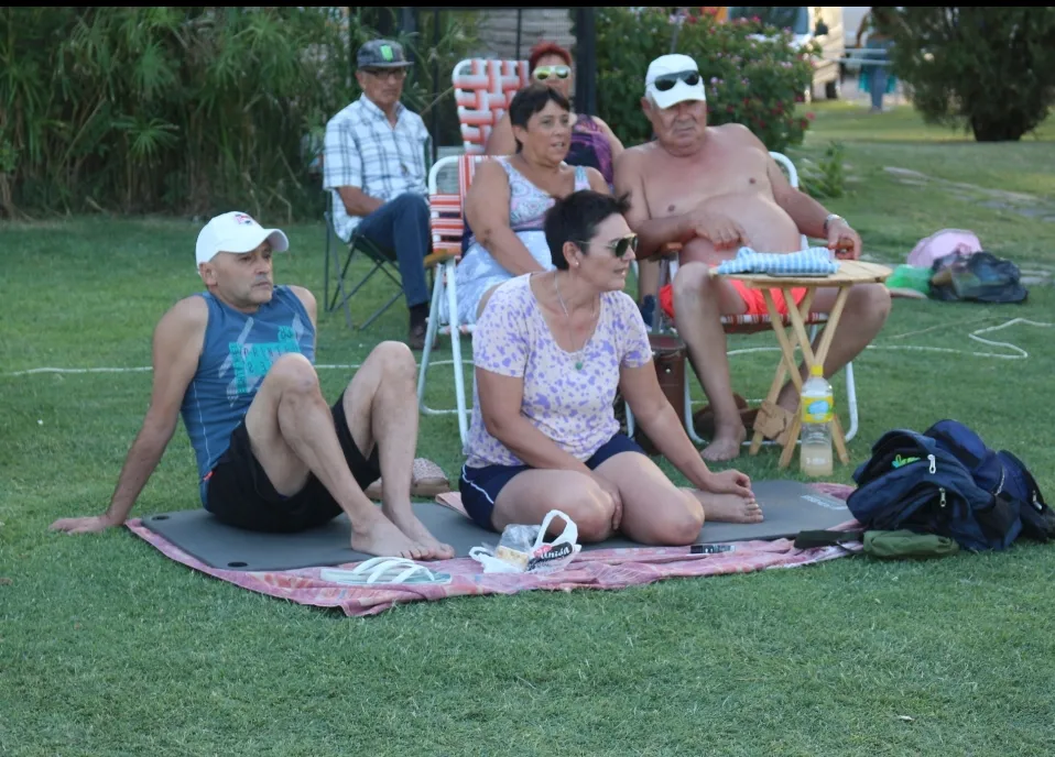 Screenshot_20250127-064132_Photos