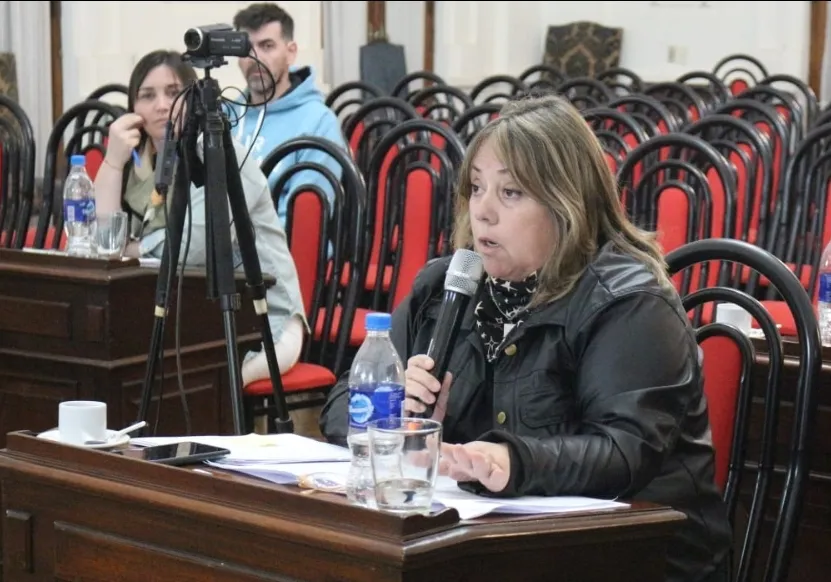 Screenshot_20240913-004121_WhatsApp