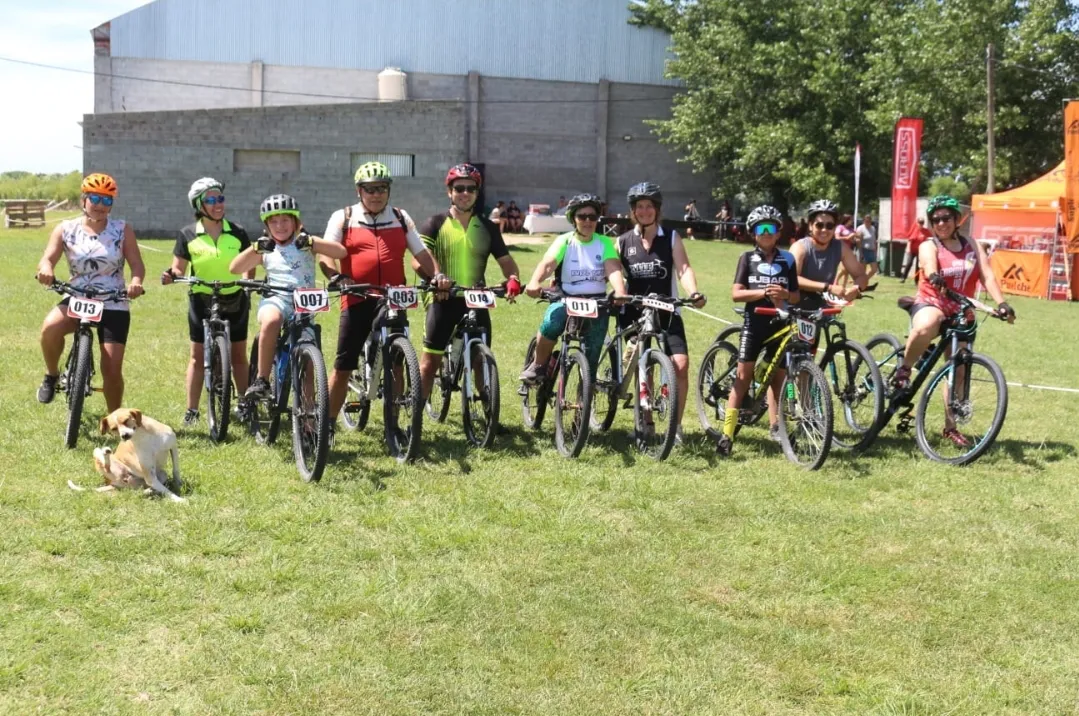 Screenshot_20251208_072232_WhatsApp