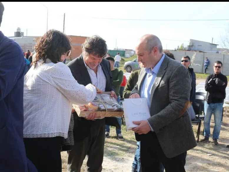 Screenshot_20250812-064804_WhatsApp