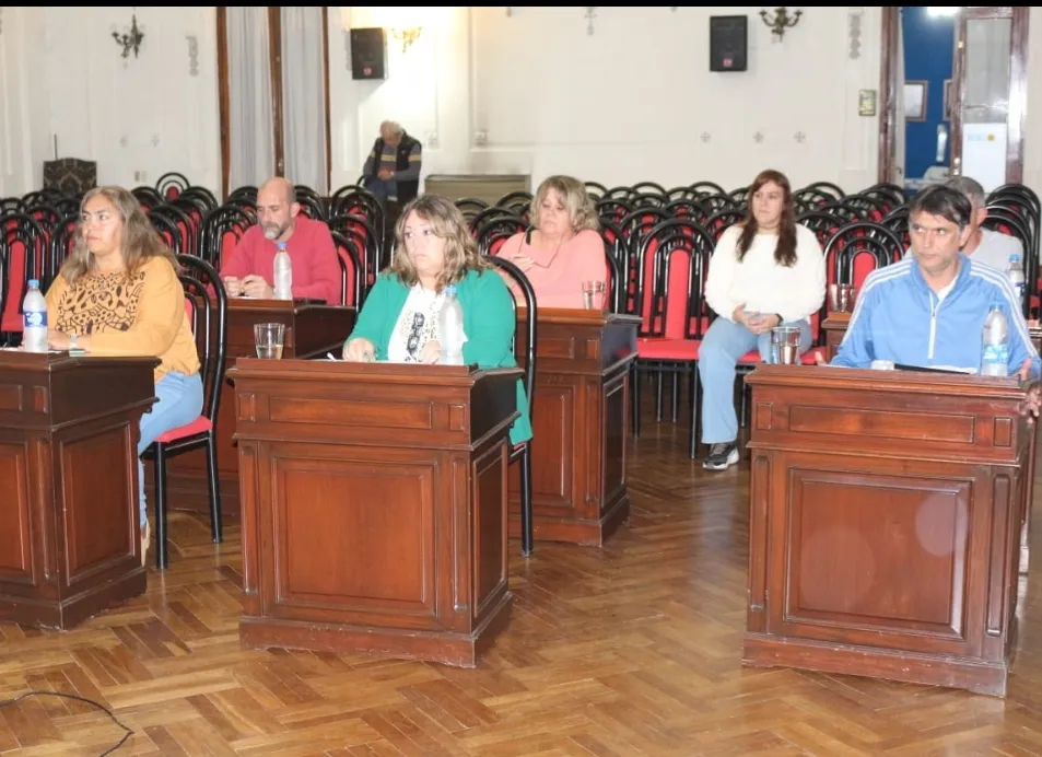 Screenshot_20250425-072130_WhatsApp