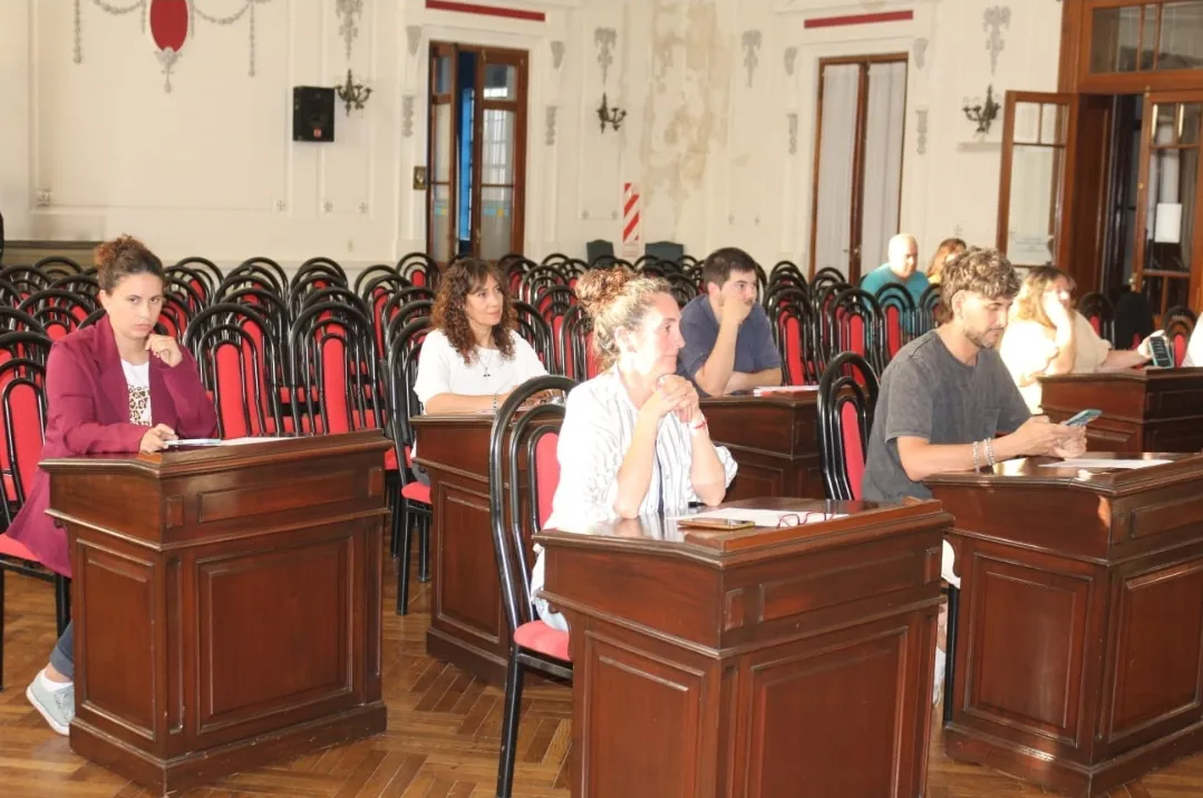 Screenshot_20251202_070505_WhatsApp