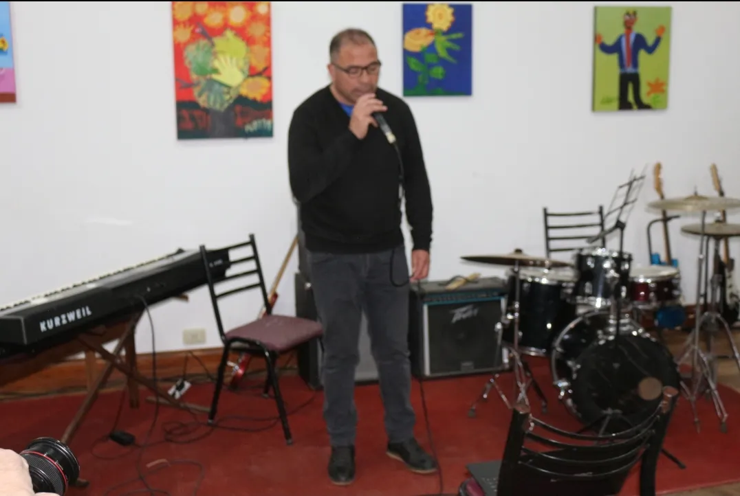 Screenshot_20240721-232946_Photos