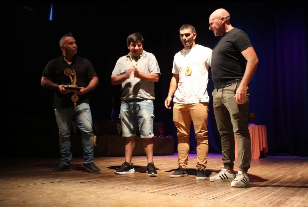 Screenshot_20231231-064701_WhatsApp