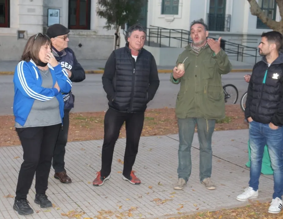 Screenshot_20240510-005316_WhatsApp