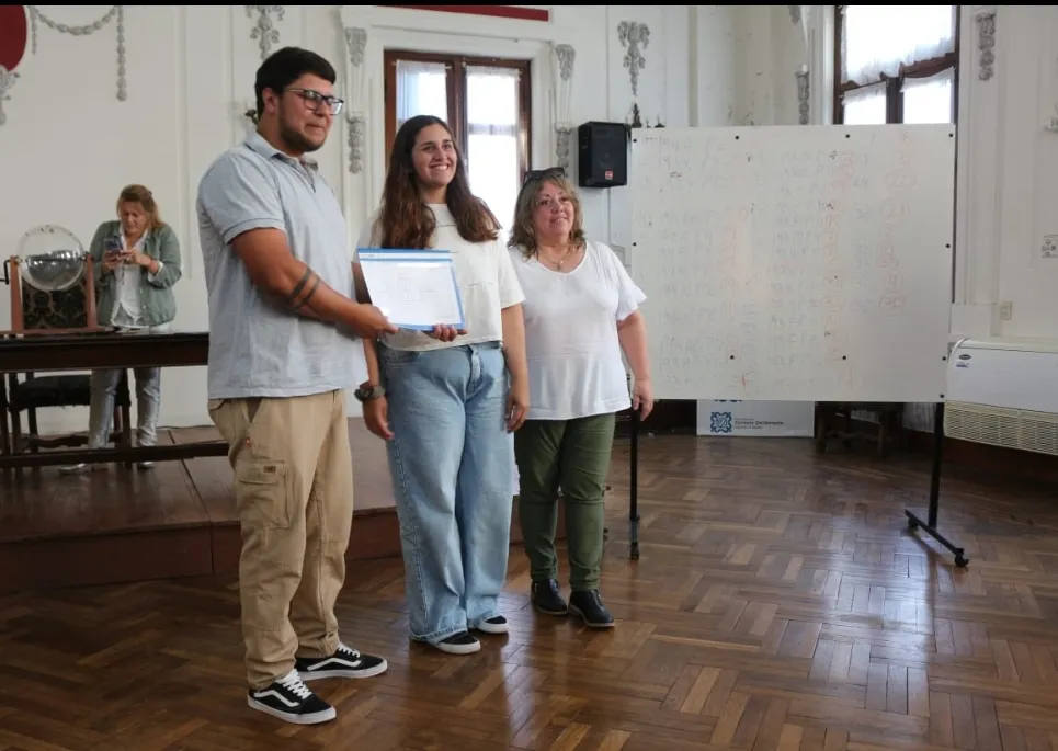 Screenshot_20241206-064633_WhatsApp