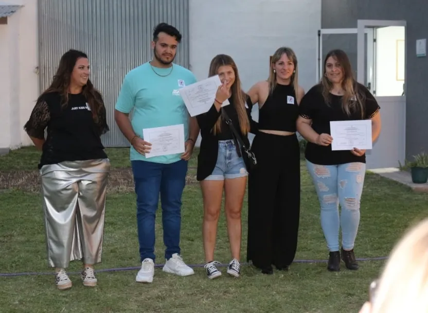 Screenshot_20241214-073040_WhatsApp