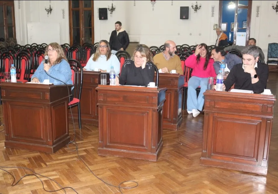 Screenshot_20240426-064440_WhatsApp