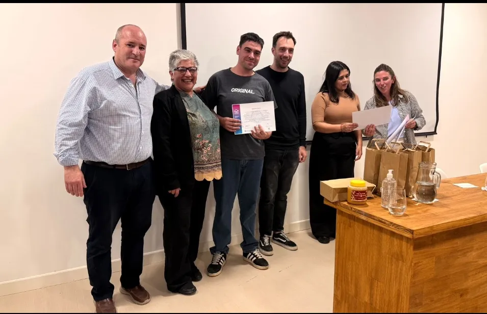 Screenshot_20250911-050737_WhatsApp