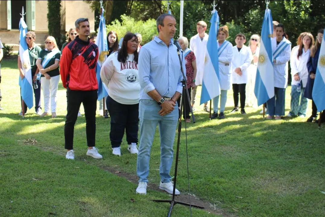 Screenshot_20240215-012055_WhatsApp