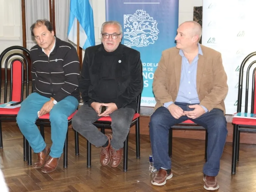 Screenshot_20250606-071619_WhatsApp